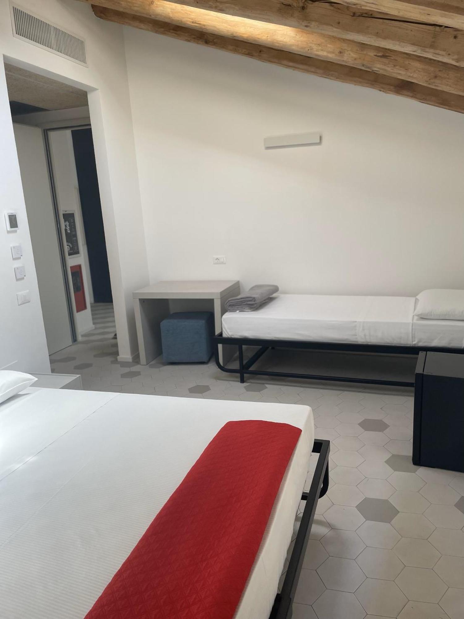 טריאסטה Casali Hostel מראה חיצוני תמונה