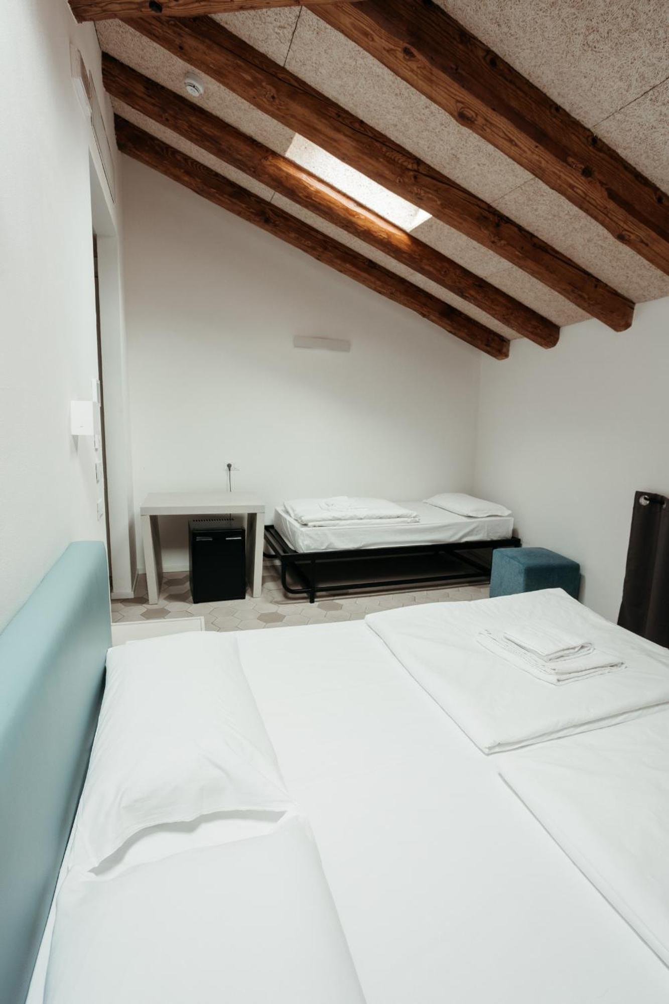 טריאסטה Casali Hostel מראה חיצוני תמונה
